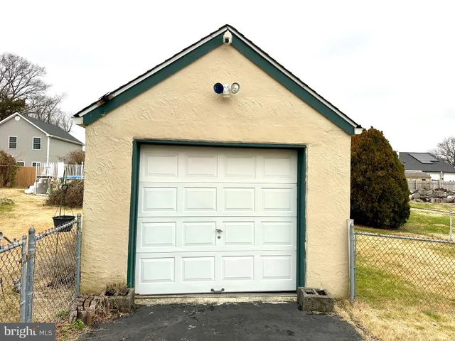 $400,000 | 716 Rosa Avenue, Croydon, PA 19021