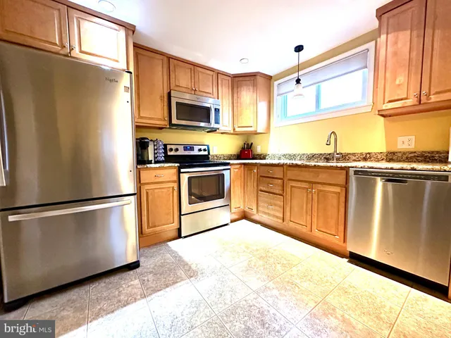 $400,000 | 716 Rosa Avenue, Croydon, PA 19021