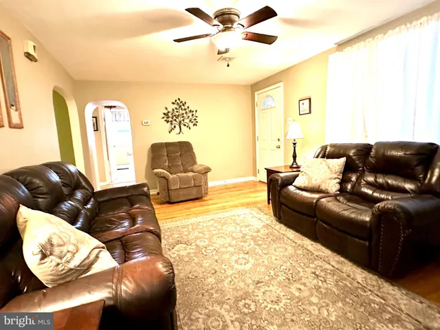 $400,000 | 716 Rosa Avenue, Croydon, PA 19021