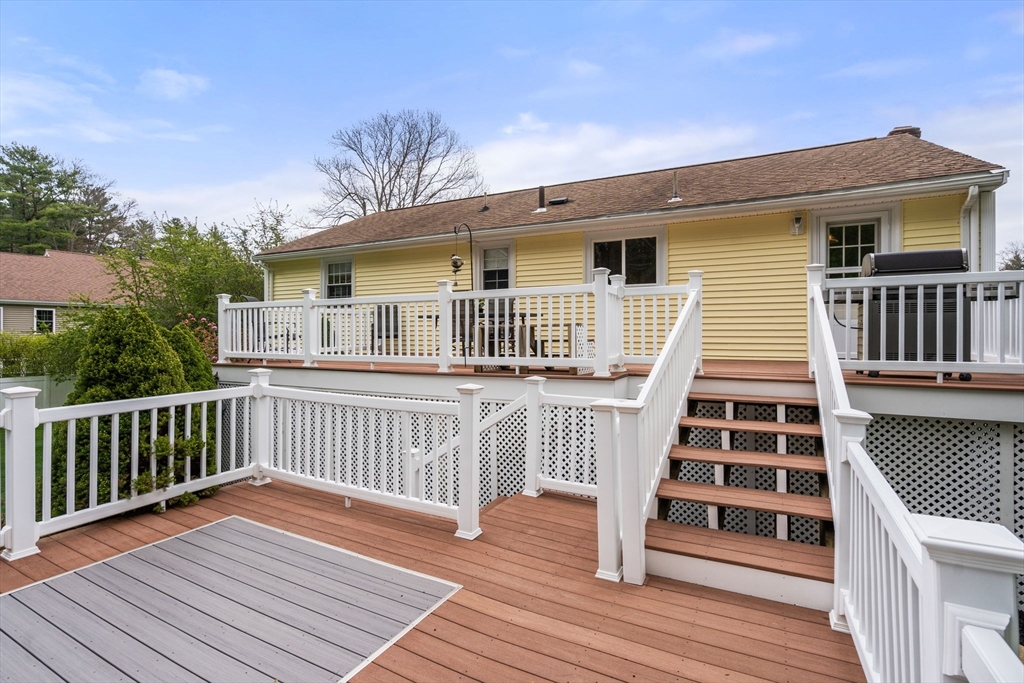 8 Marlyn Road Medfield, MA 02052 - Photo 22 of 34 Gallery Image 22