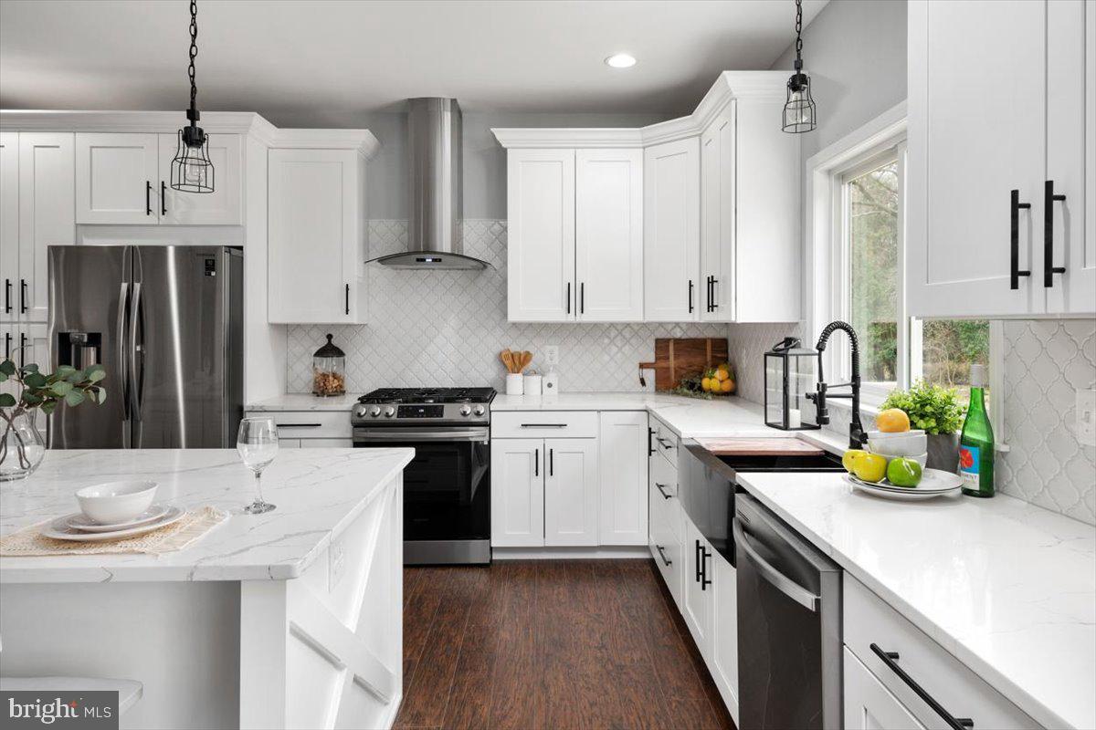 1406 North Rolling Road Catonsville, MD 21228 - Photo 3 of 45