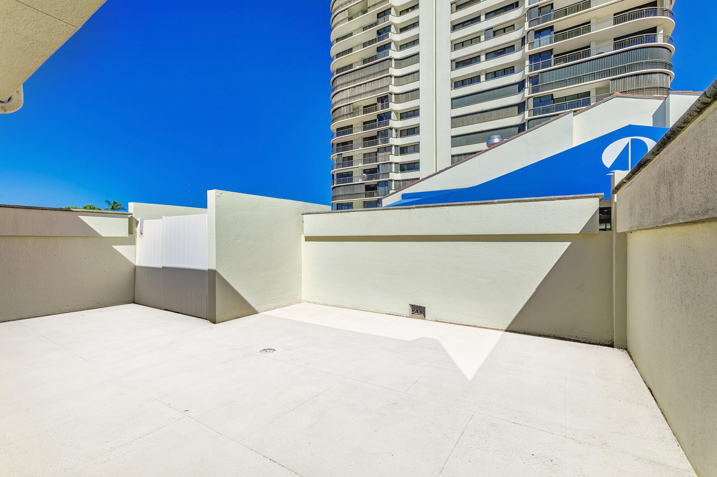 3974 North Ocean Drive, Unit 4 Singer Island, FL 33404 - Photo 20 of 62 Bedrooms Shared Patio