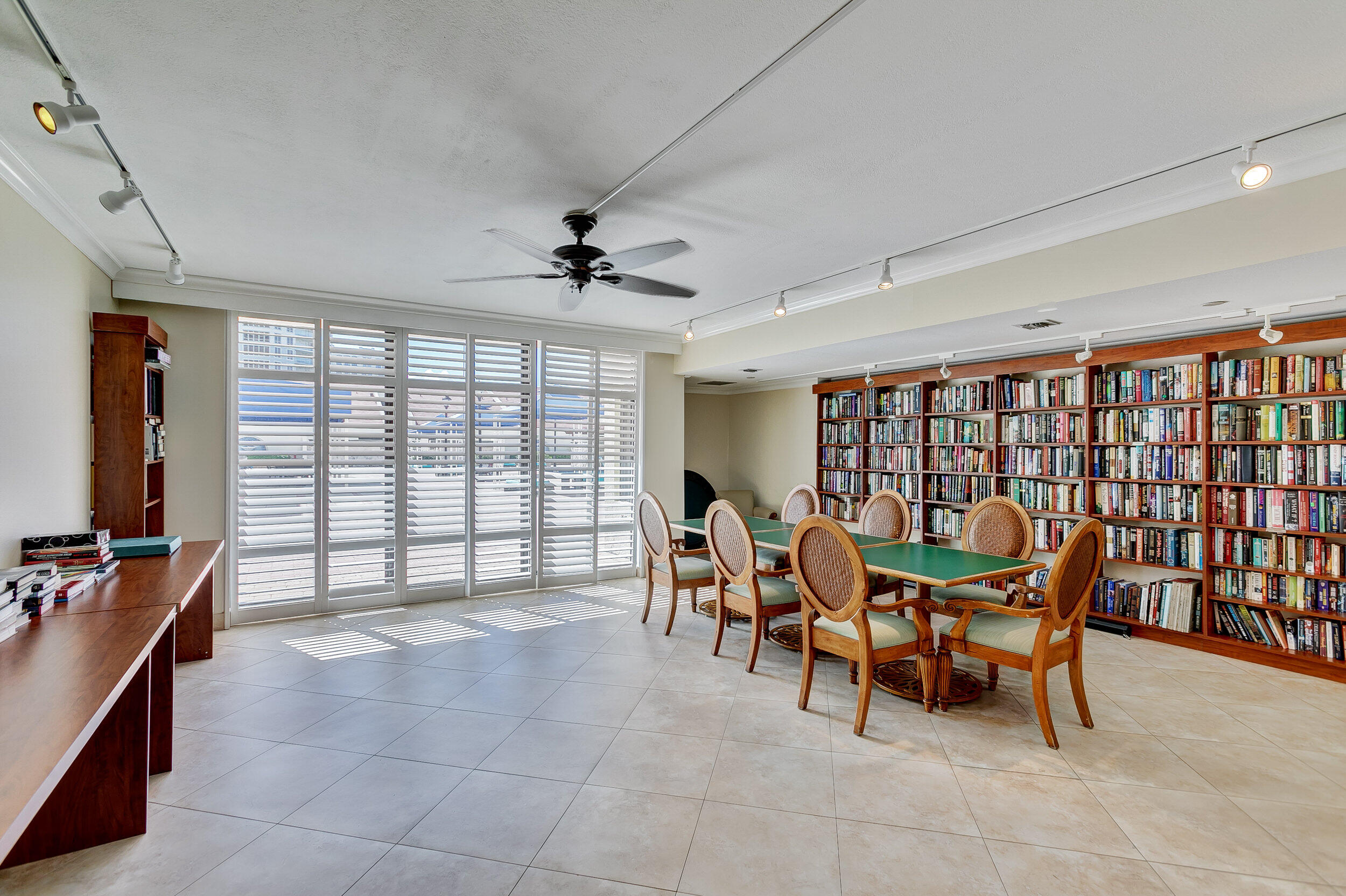 3974 North Ocean Drive, Unit 4 Singer Island, FL 33404 - Photo 46 of 62 Library