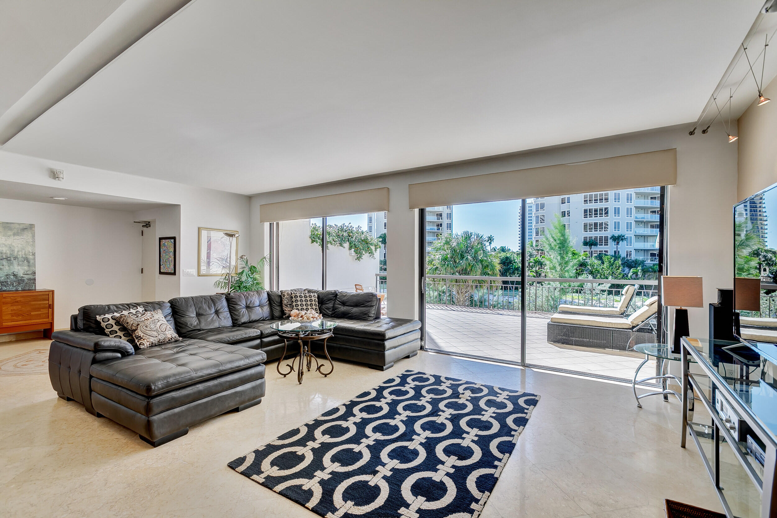 3974 North Ocean Drive, Unit 4 Singer Island, FL 33404 - Photo 5 of 62 Great Room with Sun Deck