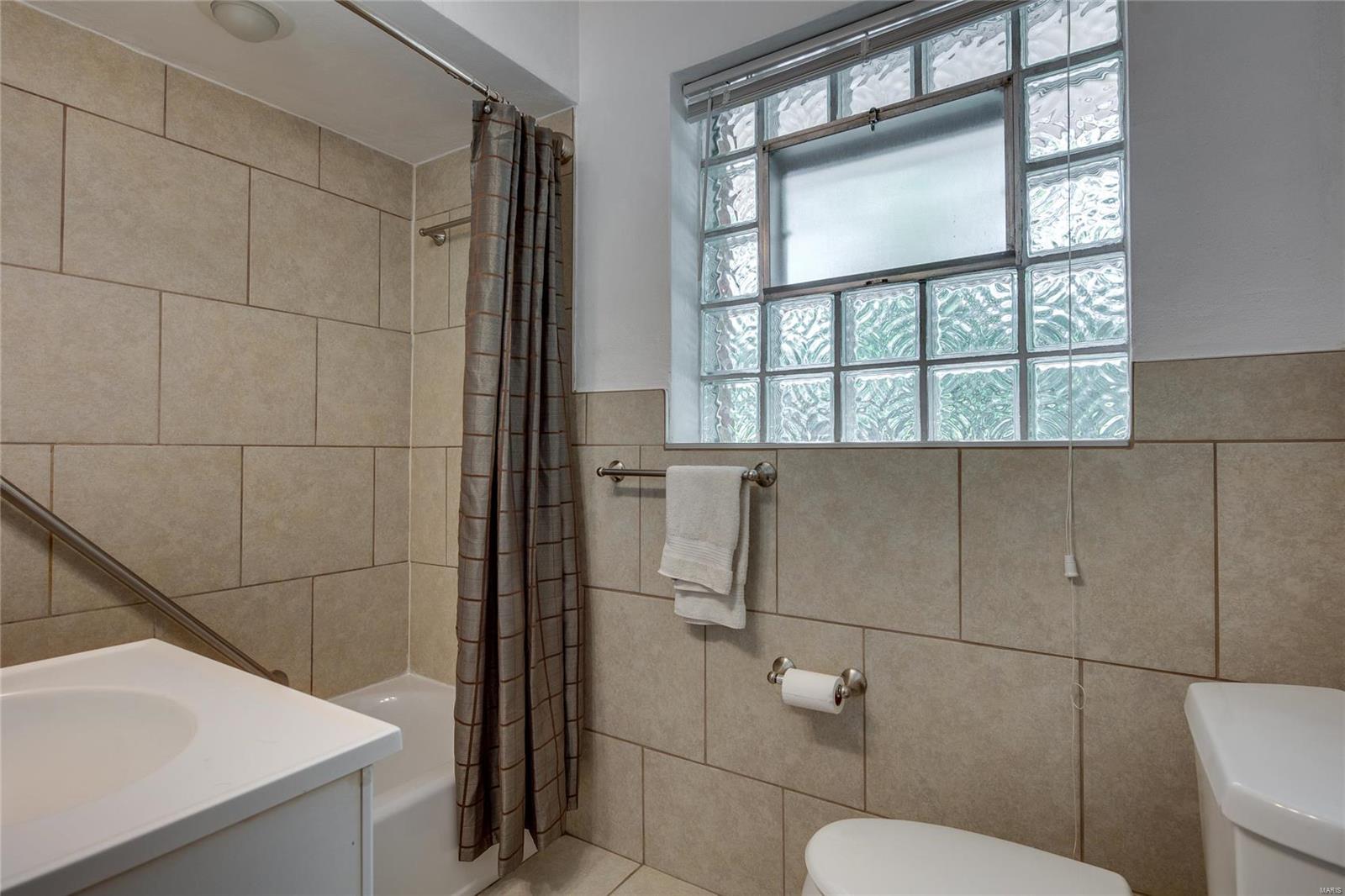 9120 Rott Road St. Louis, MO 63127 - Photo 14 of 37 Gallery Image 14