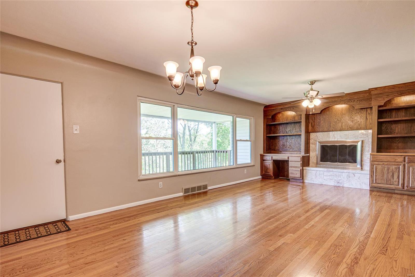9120 Rott Road St. Louis, MO 63127 - Photo 6 of 37 Gallery Image 6
