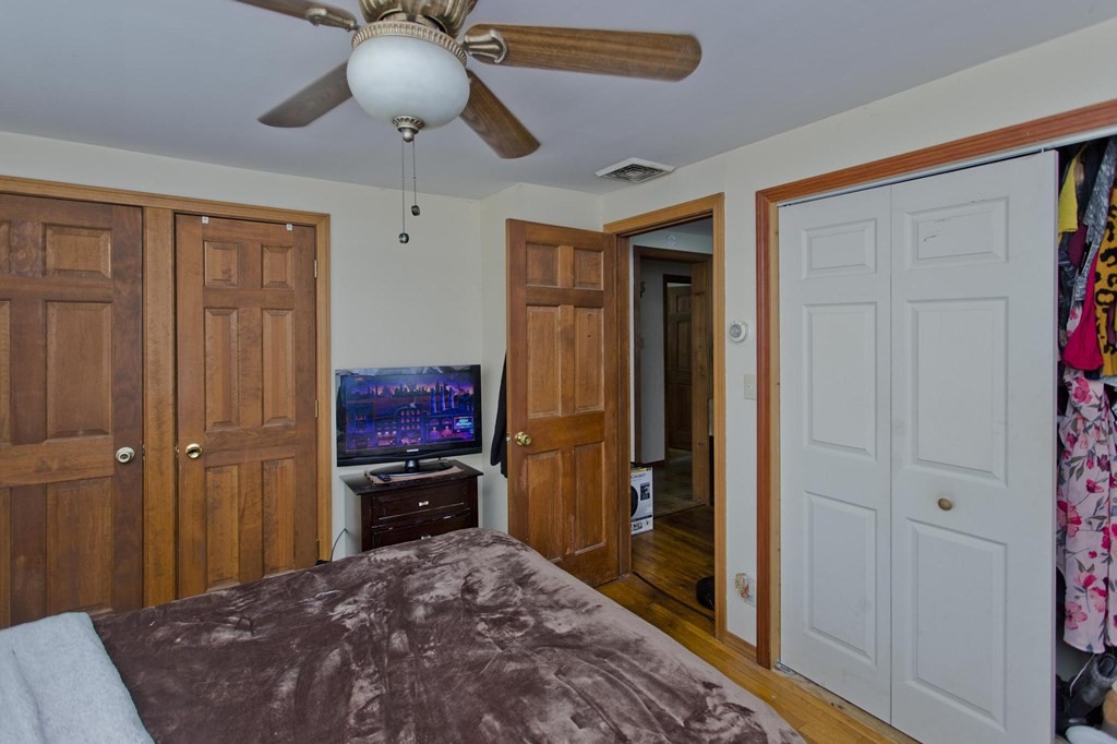83 Melville Street Springfield, MA 01104 - Photo 20 of 28 Gallery Image 20