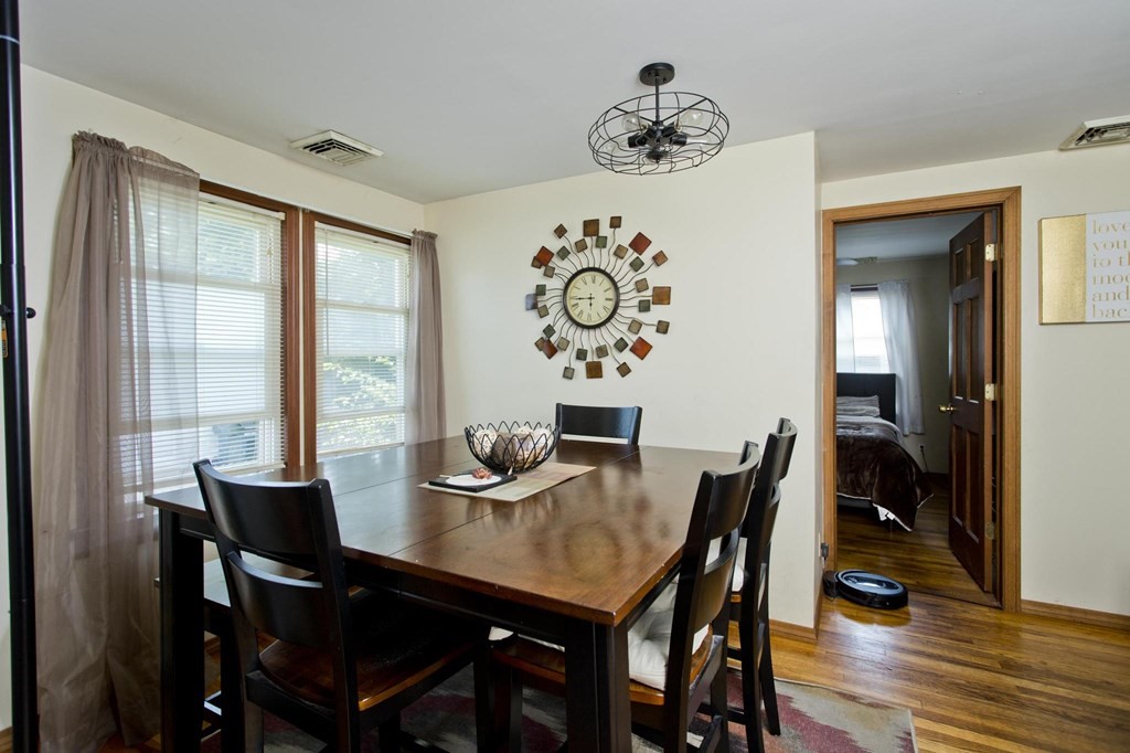 83 Melville Street Springfield, MA 01104 - Photo 9 of 28 Gallery Image 9