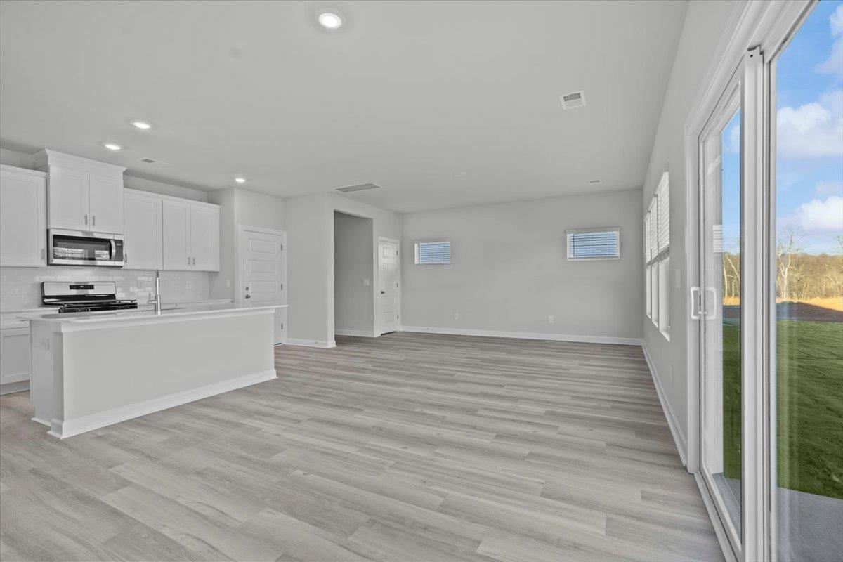 694 Cozy Blf Road Spartanburg, SC 29301 - Photo 6 of 23