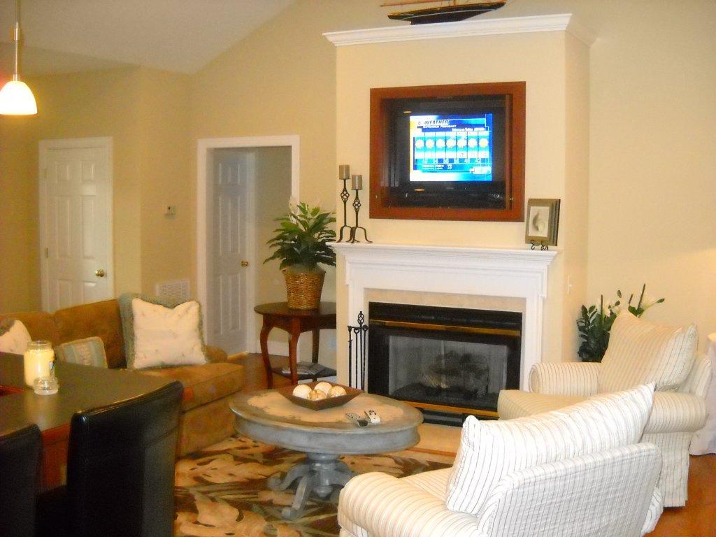 180 Monte Vista Road Union Hall, VA 24176 - Photo 5 of 10 a living room with furniture and a fireplace