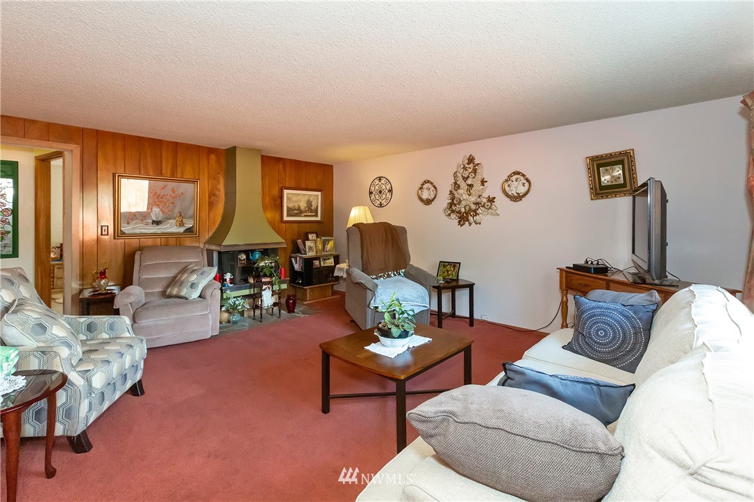 1535 Rocky Point Road Northwest Bremerton, WA 98312 - Photo 17 of 21 Gallery Image 17