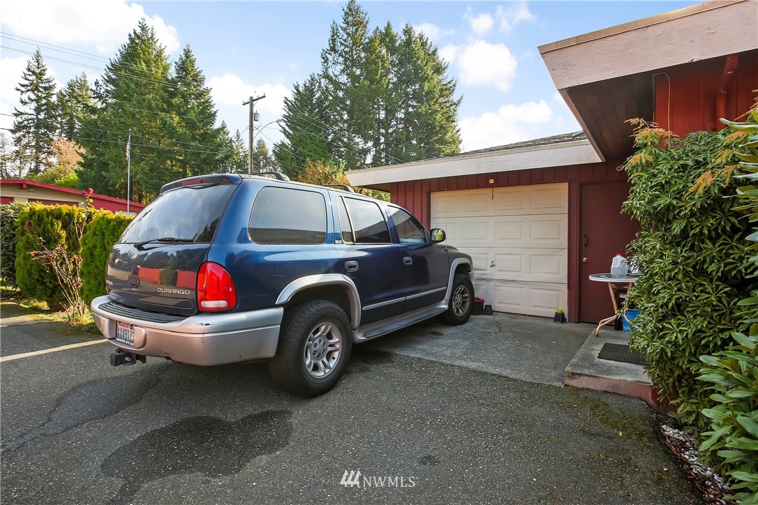 1535 Rocky Point Road Northwest Bremerton, WA 98312 - Photo 3 of 21 Gallery Image 3