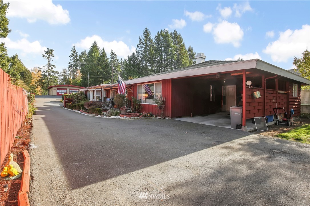 1535 Rocky Point Road Northwest Bremerton, WA 98312 - Photo 4 of 21 Gallery Image 4