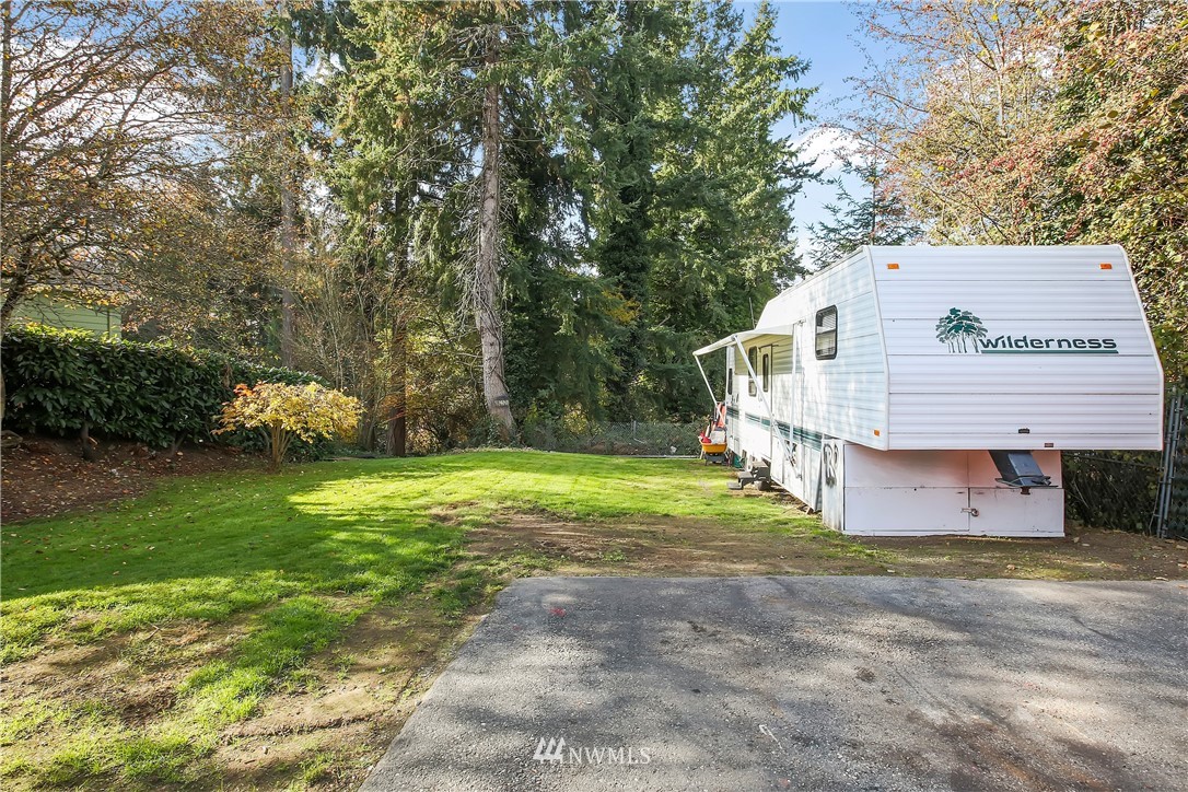 1535 Rocky Point Road Northwest Bremerton, WA 98312 - Photo 5 of 21 Gallery Image 5