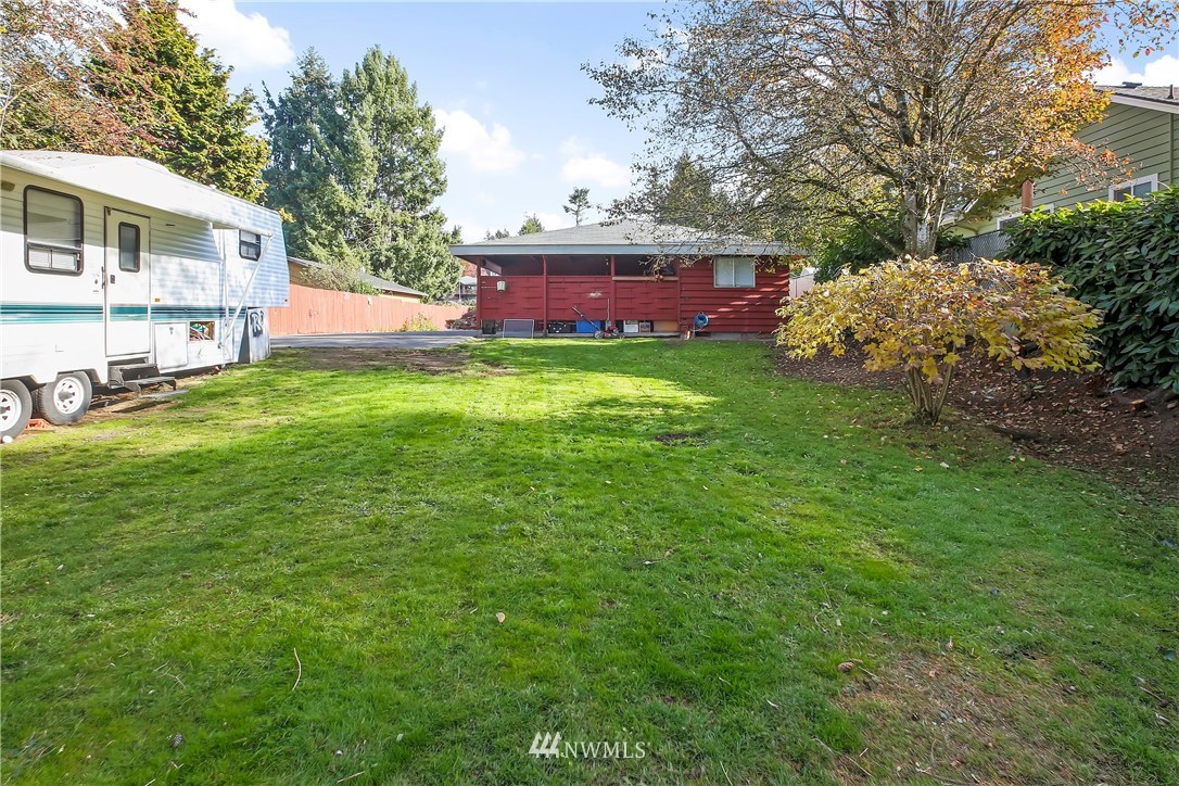 1535 Rocky Point Road Northwest Bremerton, WA 98312 - Photo 6 of 21 Gallery Image 6