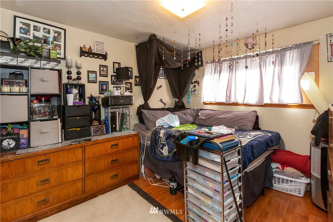 1535 Rocky Point Road Northwest Bremerton, WA 98312 - Photo 10 of 21 Gallery Image 10