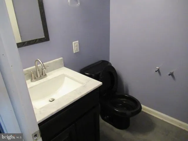 a view of a yard with a trees