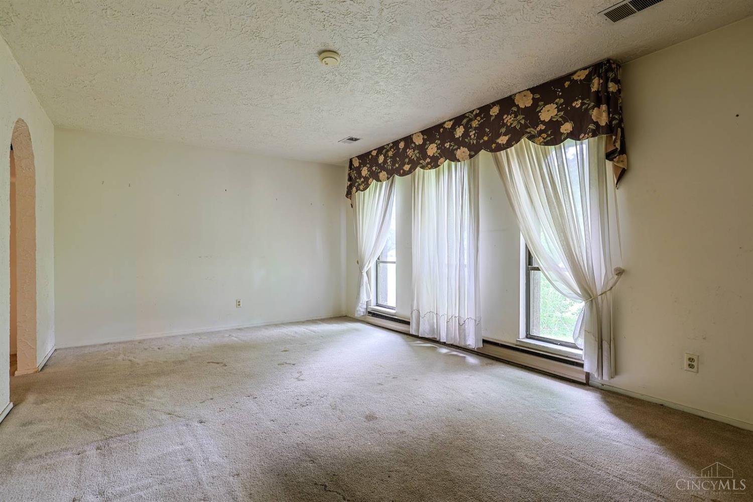 9874 Baughman Road Harrison, OH 45030 - Photo 6 of 38