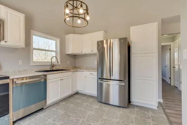 $450,000 | 2269 Valleydale Road, Mosheim, TN 37818