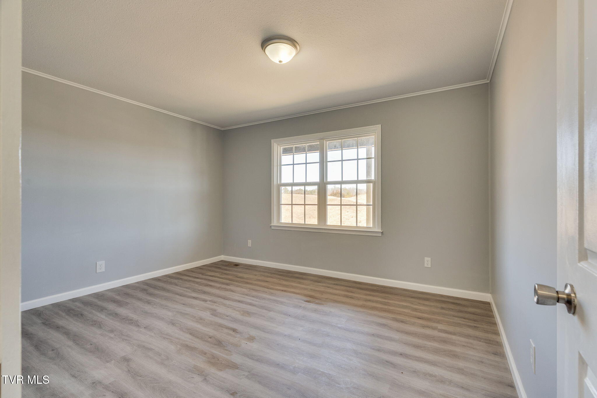 2269 Valleydale Road Mosheim, TN 37818 - Photo 15 of 42 014