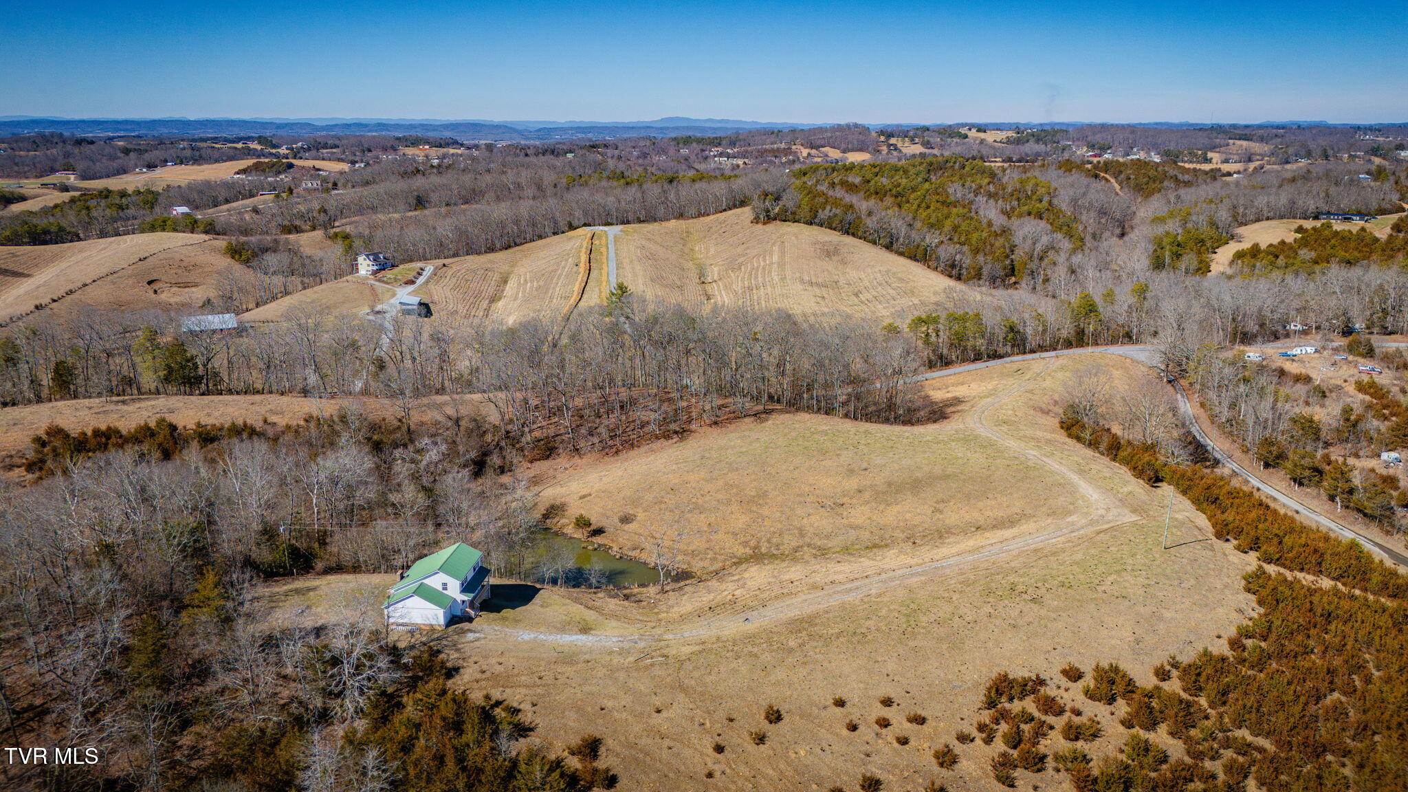 2269 Valleydale Road Mosheim, TN 37818 - Photo 40 of 42 039