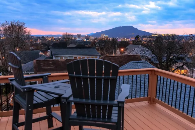 $985,000 | 512 Tucker Street, Chattanooga, TN 37405