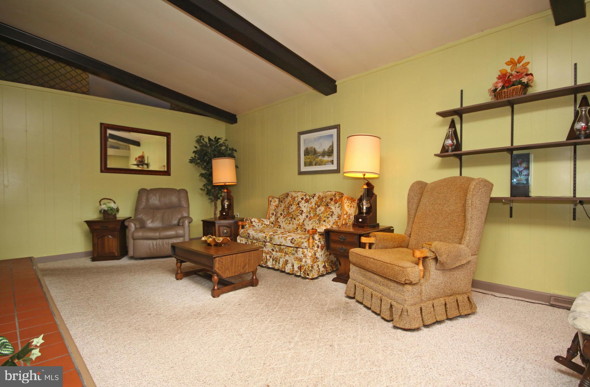 1711 River Road Annapolis, MD 21409 - Photo 20 of 29 Living Room