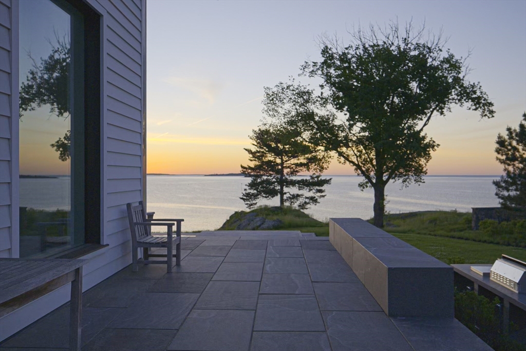 20 Crowninshield Road Marblehead, MA 01945 - Photo 6 of 42