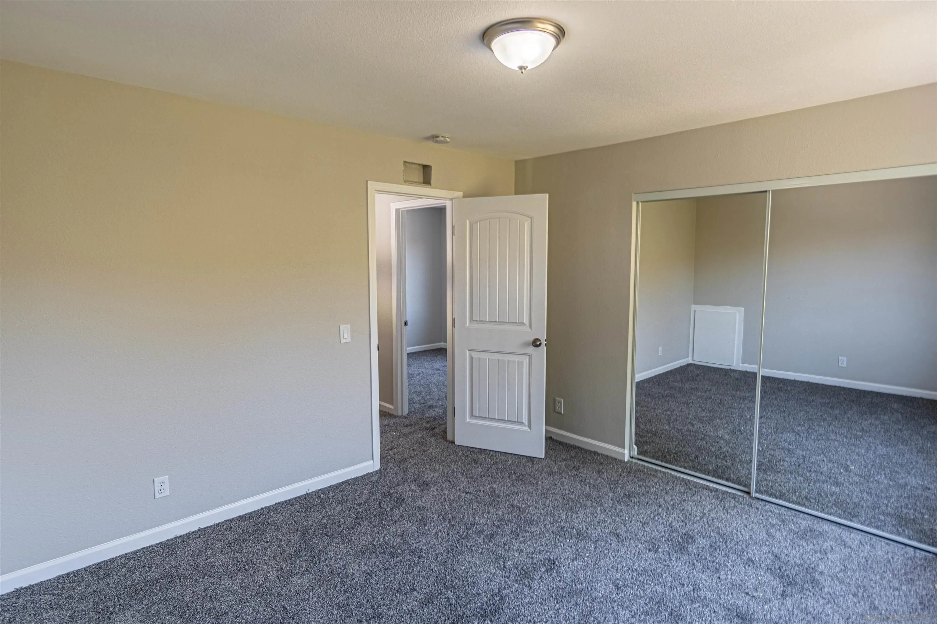 2720 Grade Place Spring Valley, CA 91977 - Photo 19 of 36 Gallery Image 19