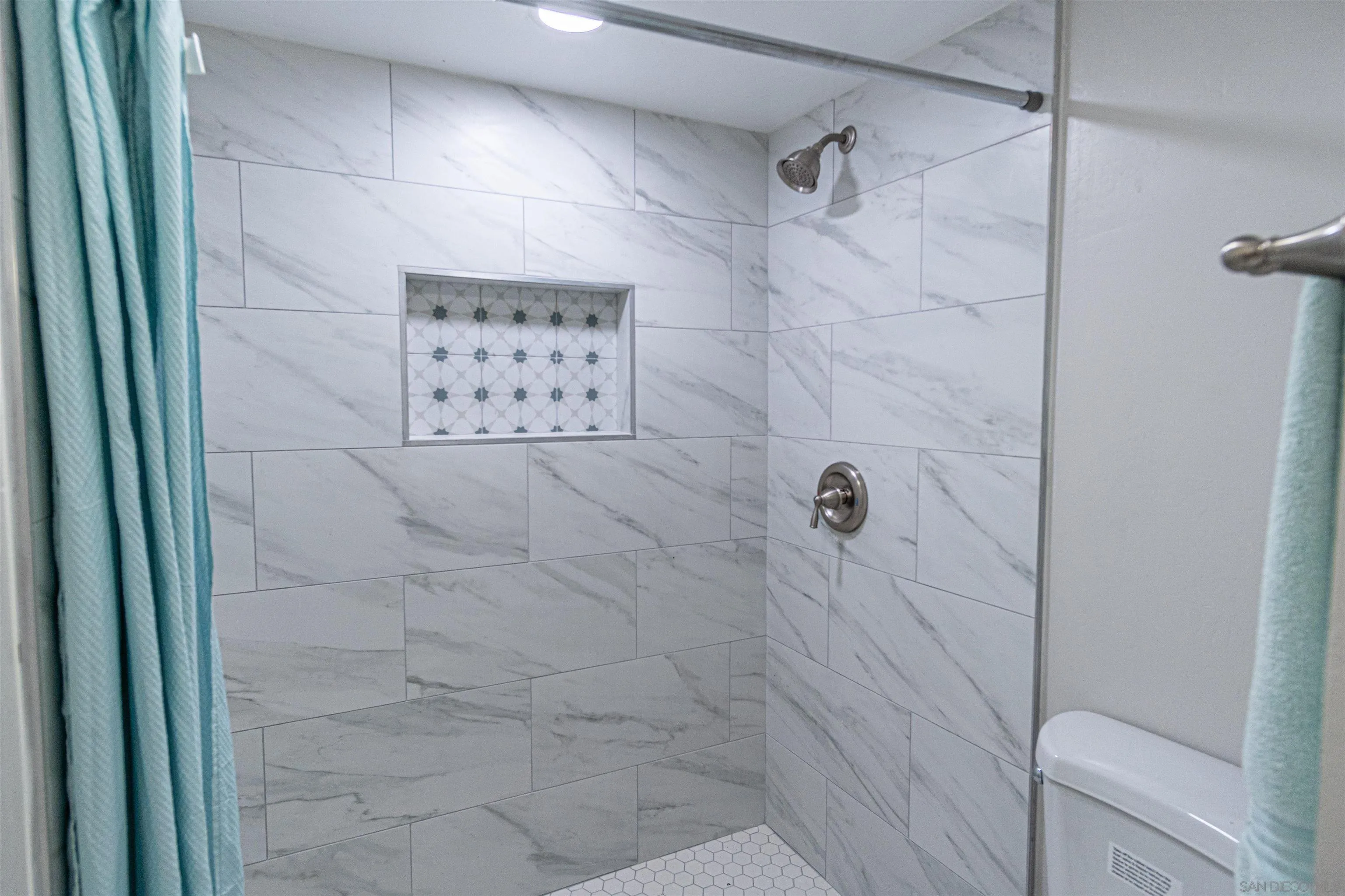 2720 Grade Place Spring Valley, CA 91977 - Photo 29 of 36 Gallery Image 29