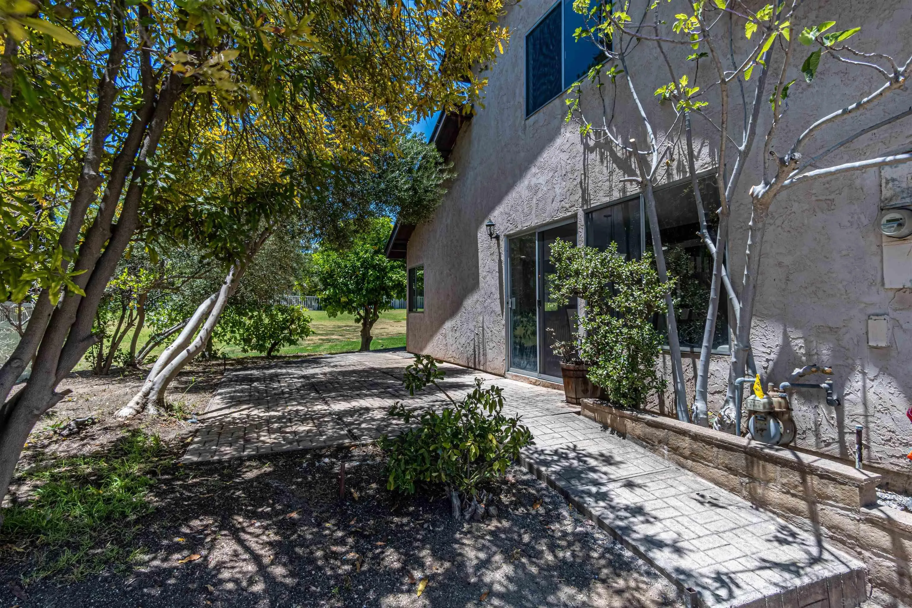 2720 Grade Place Spring Valley, CA 91977 - Photo 34 of 36 Gallery Image 34