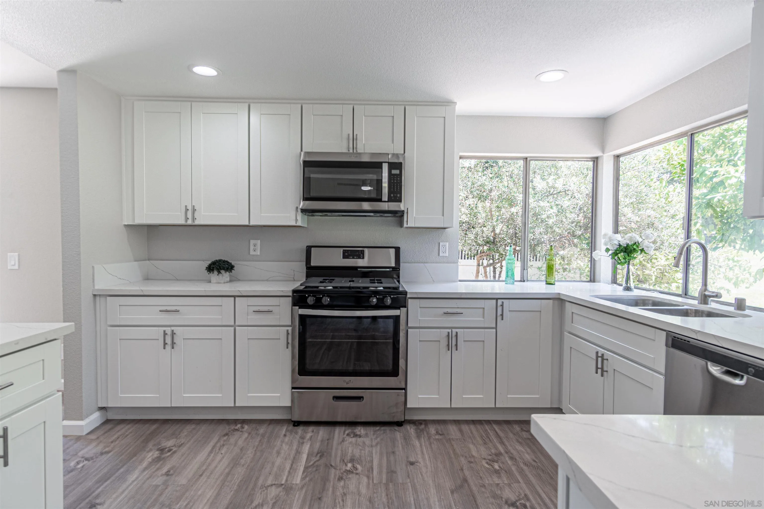 2720 Grade Place Spring Valley, CA 91977 - Photo 6 of 36 Gallery Image 6