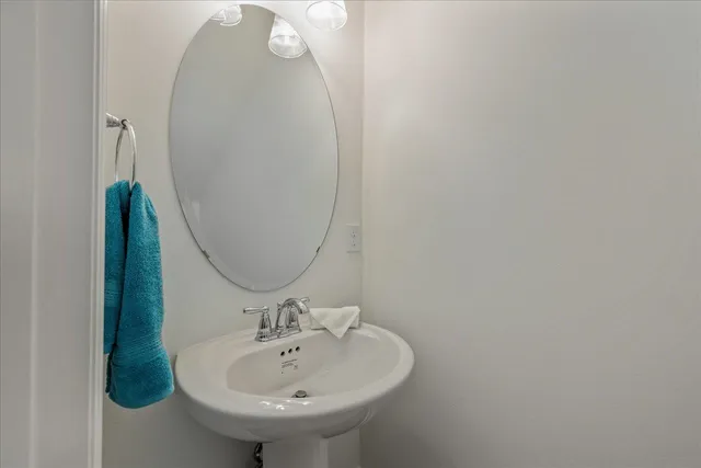 $2,700 | 5646 Native Oak Drive, Tallahassee, FL 32317