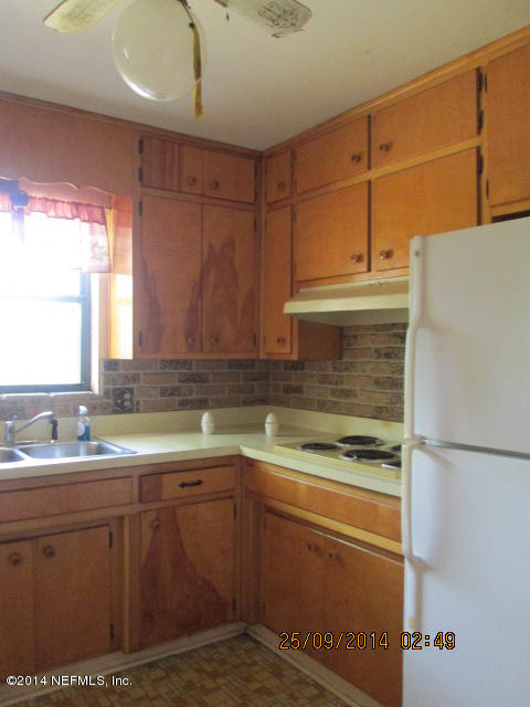 6231 Diane Road Jacksonville, FL 32277 - Photo 13 of 13 IMG_2381 (480x640)