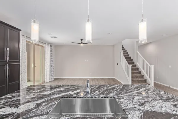 $2,750 | 1667 South Wallrade Lane, Gilbert, AZ 85295