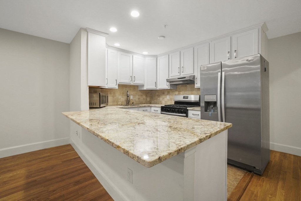 73 Rutland Street, Unit 1 Boston, MA 02118 - Photo 6 of 17