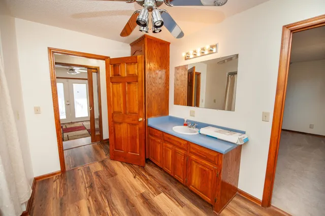 $379,900 | 250 Garden Lakes Drive, Blacksburg, SC 29702