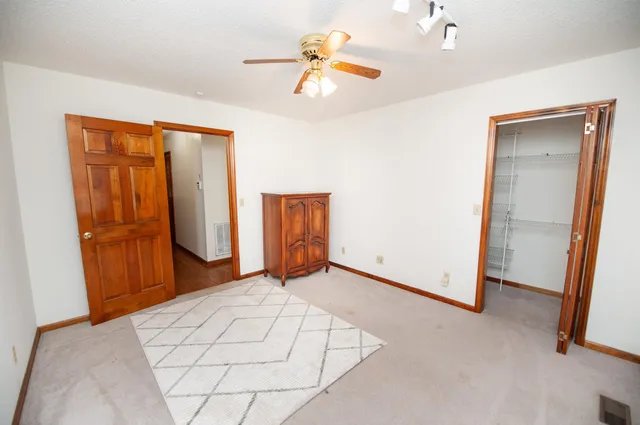 $379,900 | 250 Garden Lakes Drive, Blacksburg, SC 29702