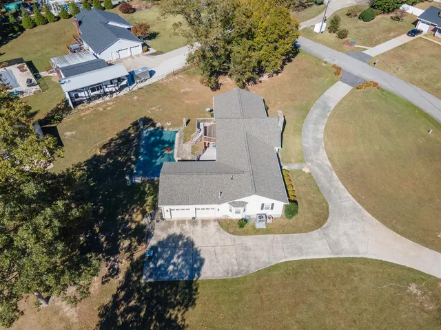 $379,900 | 250 Garden Lakes Drive, Blacksburg, SC 29702