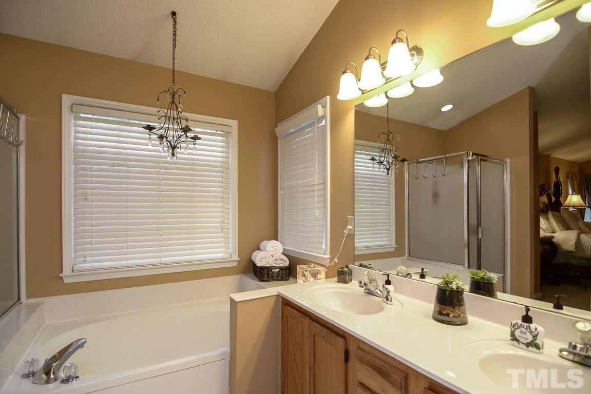 12224 Jarden Court Raleigh, NC 27613 - Photo 19 of 25 Gallery Image 19