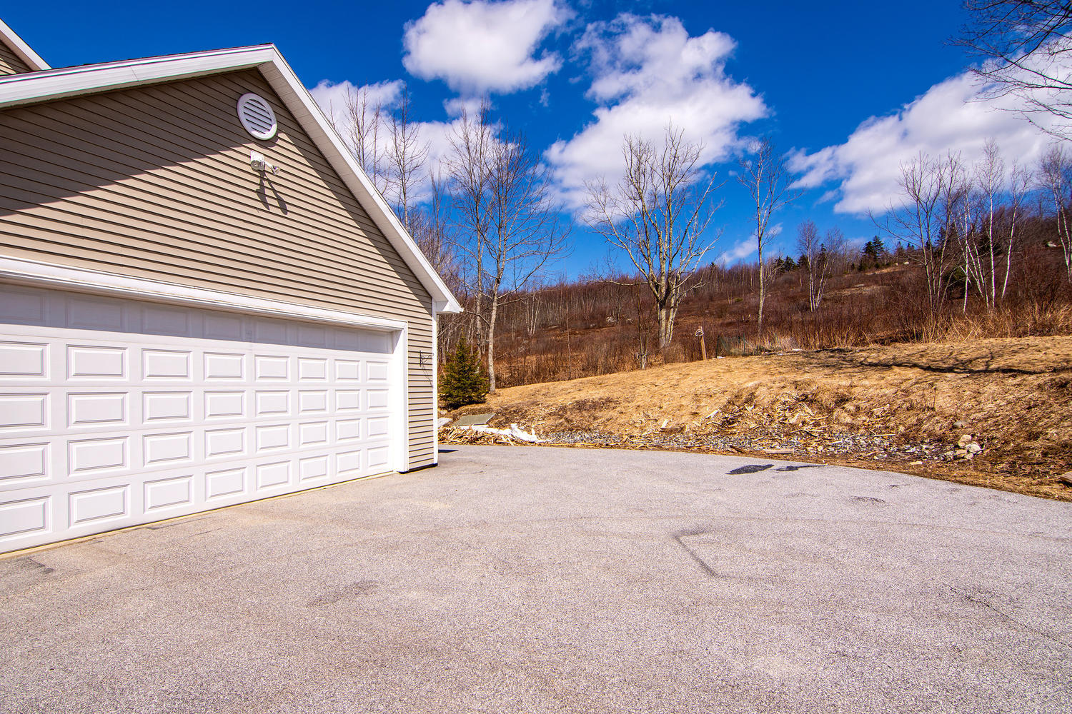 79 Range Road Blue Hill, ME 04614 - Photo 28 of 34 79 Range Road Blue Hill ME-large-030-29-