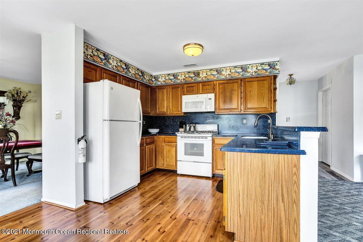 16 Yaffa Road Bayville, NJ 08721 - Photo 11 of 38 28-16YaffaRd_028