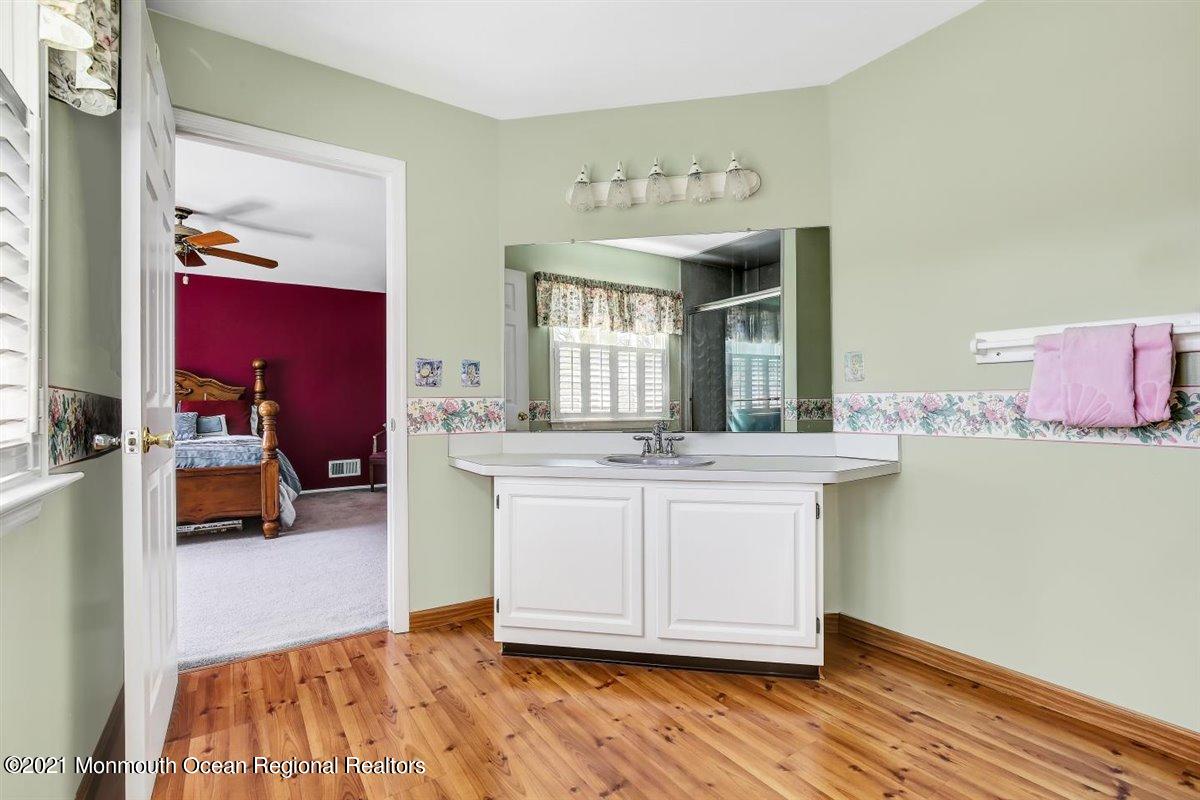 16 Yaffa Road Bayville, NJ 08721 - Photo 19 of 38 43-16YaffaRd_043