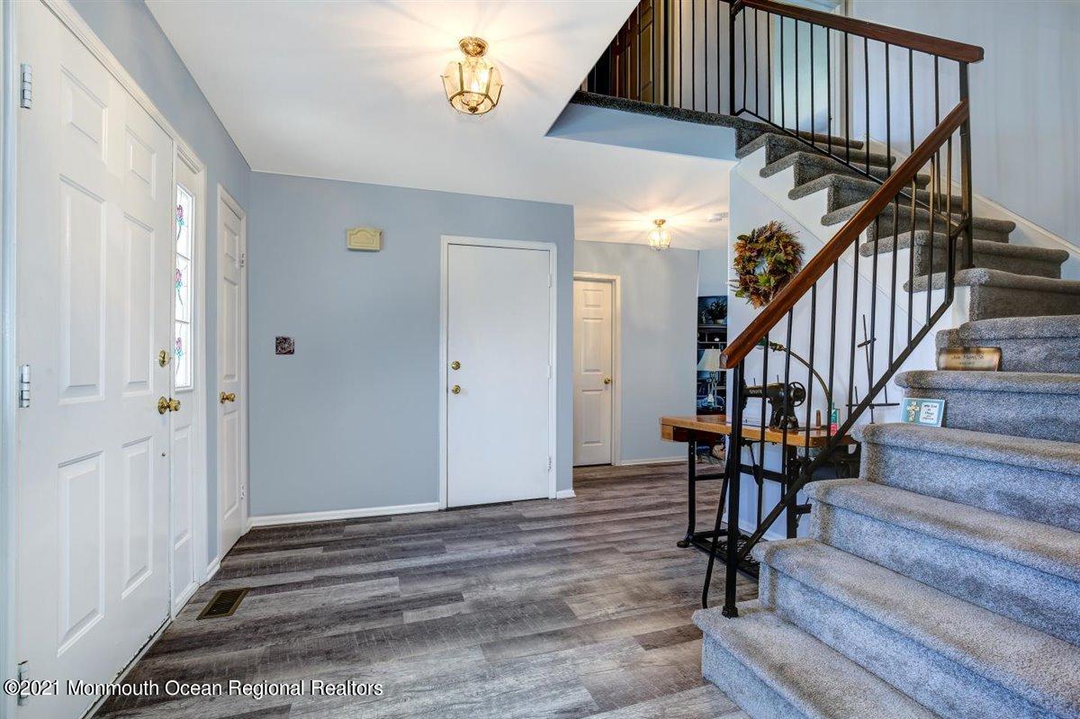 16 Yaffa Road Bayville, NJ 08721 - Photo 5 of 38 11-16YaffaRd_011