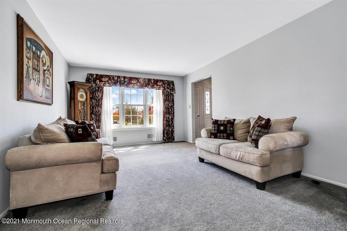 16 Yaffa Road Bayville, NJ 08721 - Photo 8 of 38 15-16YaffaRd_015