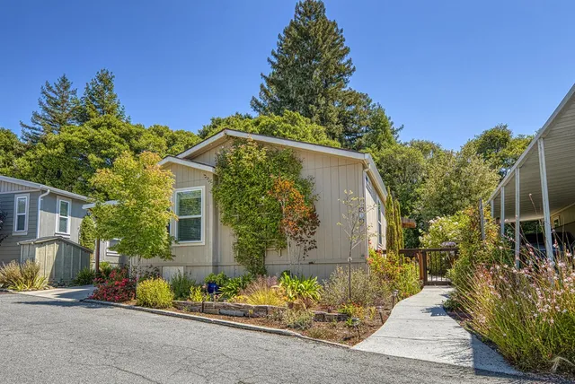 $705,000 | 9 Oak Shadows Lane, Aptos, CA 95003