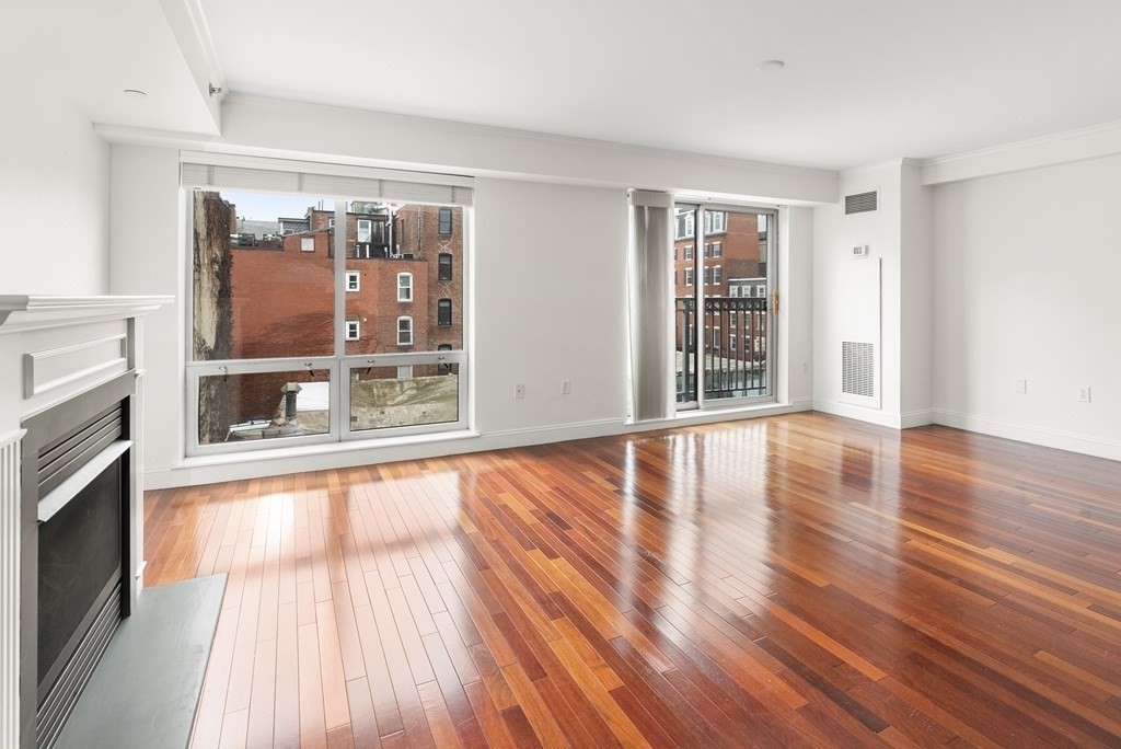 44 Prince Street, Unit 402 Boston, MA 02113 - Photo 3 of 21