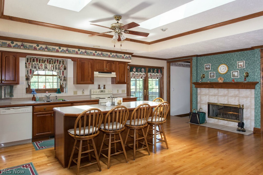 341 Ridgewood Road Medina, OH 44256 - Photo 3 of 25 Gallery Image 3