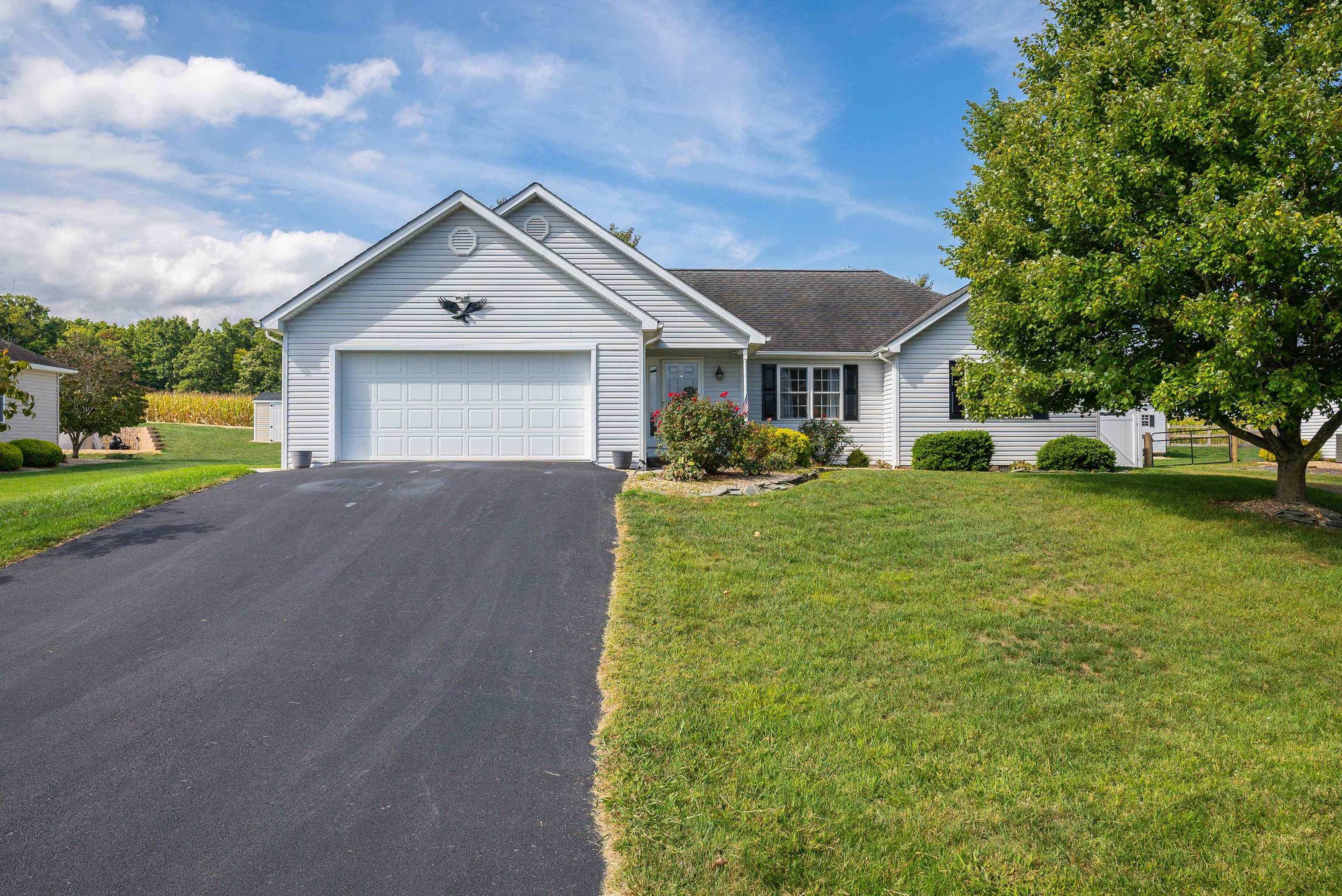 100 Fall Ridge Drive Stuarts Draft, VA 24477 - Photo 4 of 35 Gallery Image 4