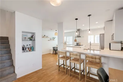 $985,000 | 2118 Grant, Unit 1, Redondo Beach, CA 90278